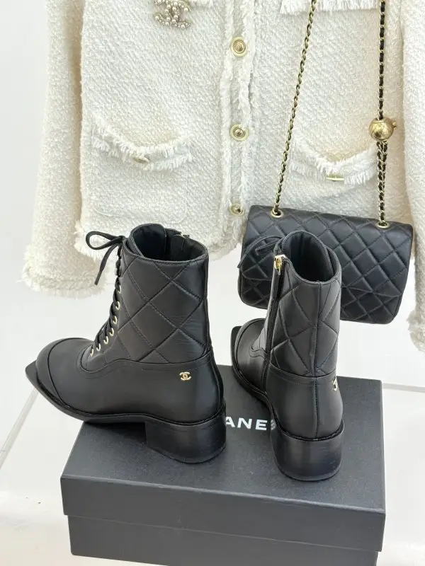 Chanel Ботинки женские — Фото 5