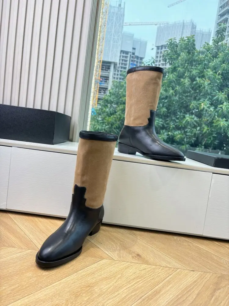 Chanel Boots women's — Photo 5