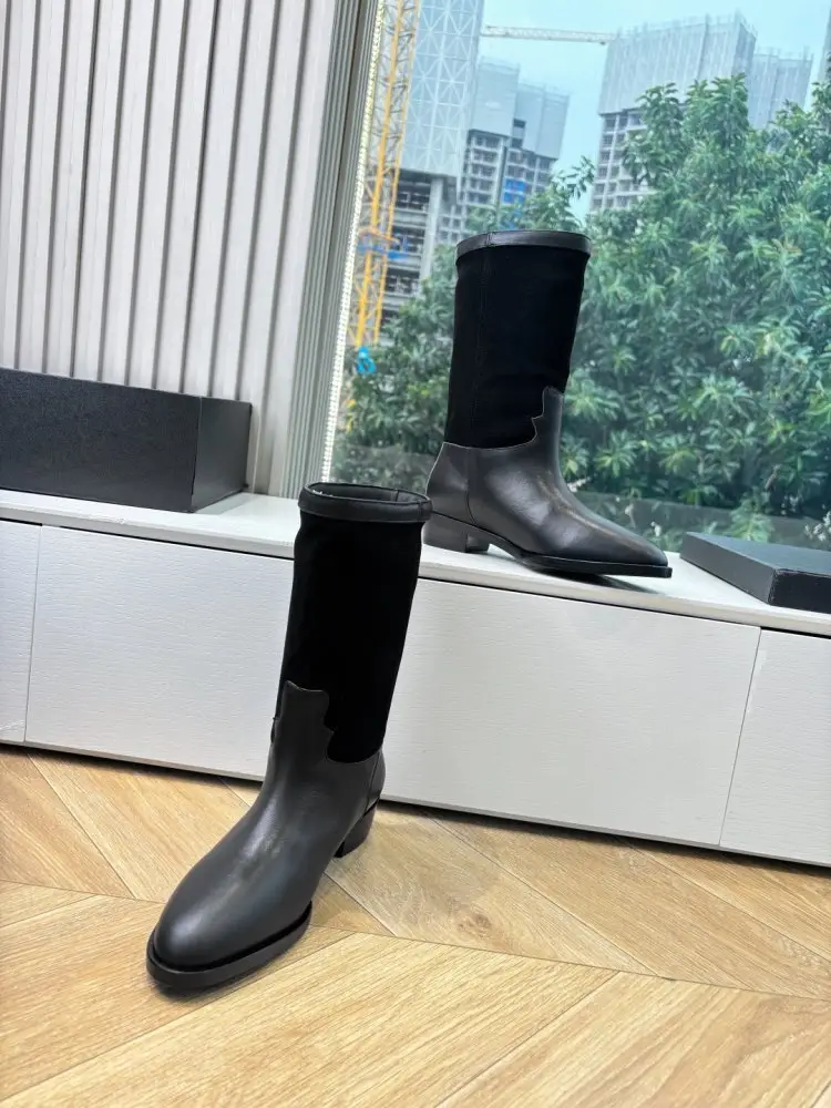 Chanel Boots women's — Photo 5