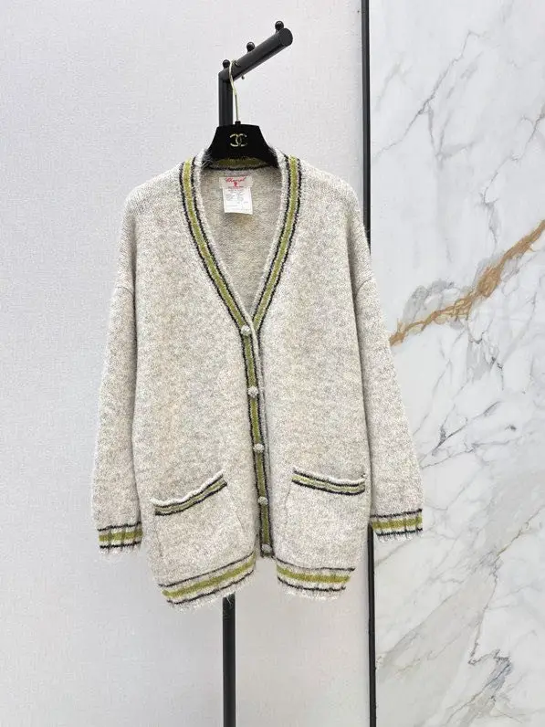 Chanel — Кардиган