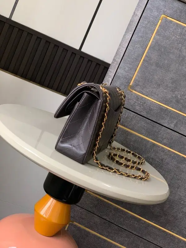 Chanel Класична сумка 11.12 з шкіри ягняти — Фото 2