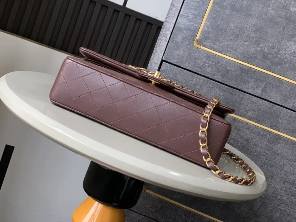 Chanel Класична сумка 11.12 з шкіри ягняти — Фото 4
