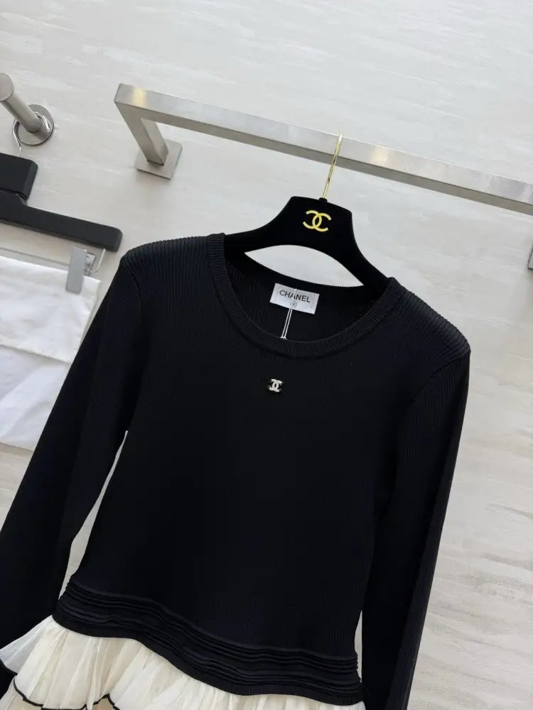 Chanel Classical black-white dress-cake at style patchwork — Photo 2