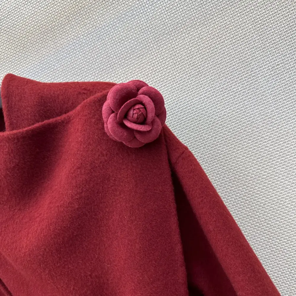 Chanel Coat secondary length — Photo 4