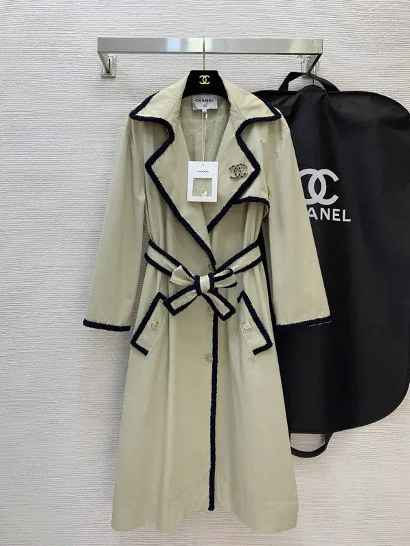 Chanel — Пальто женское
