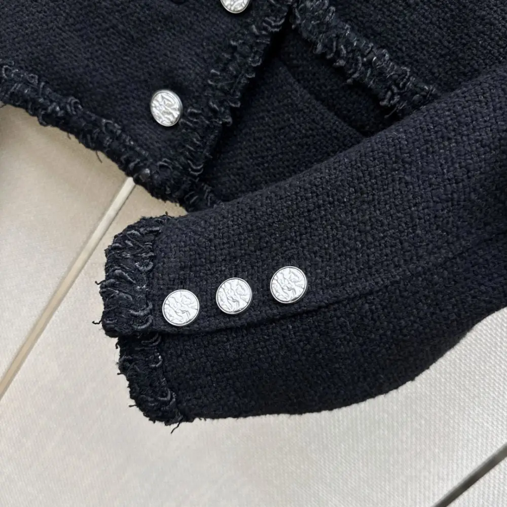 Chanel Coat women's — Photo 5