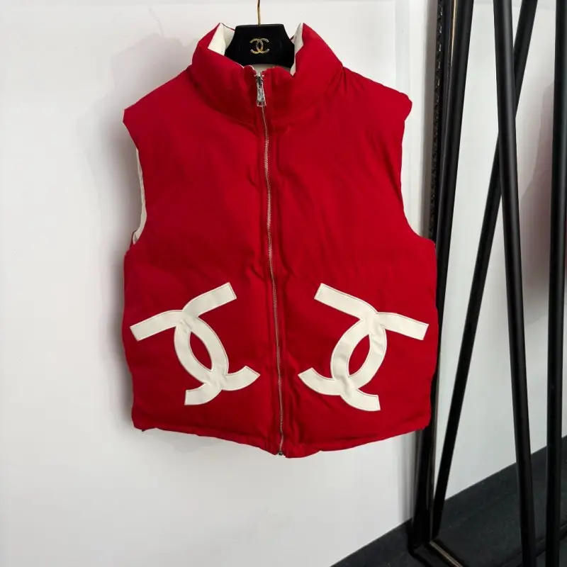 Chanel Костюм женский — Фото 2