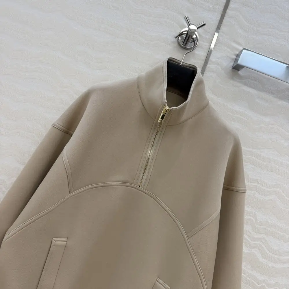 Chanel Costume female — Photo 3