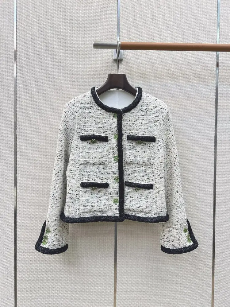 Chanel Costume female — Photo 3