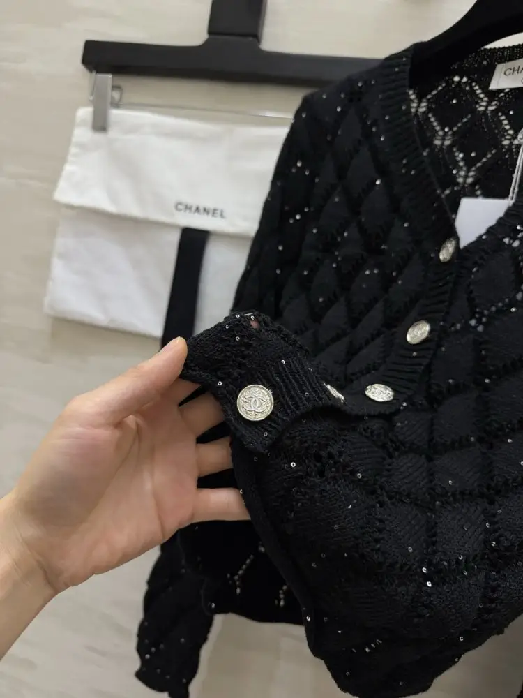Chanel Костюм женский — Фото 4