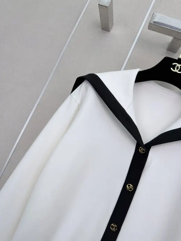 Chanel Костюм жіночий — Фото 4