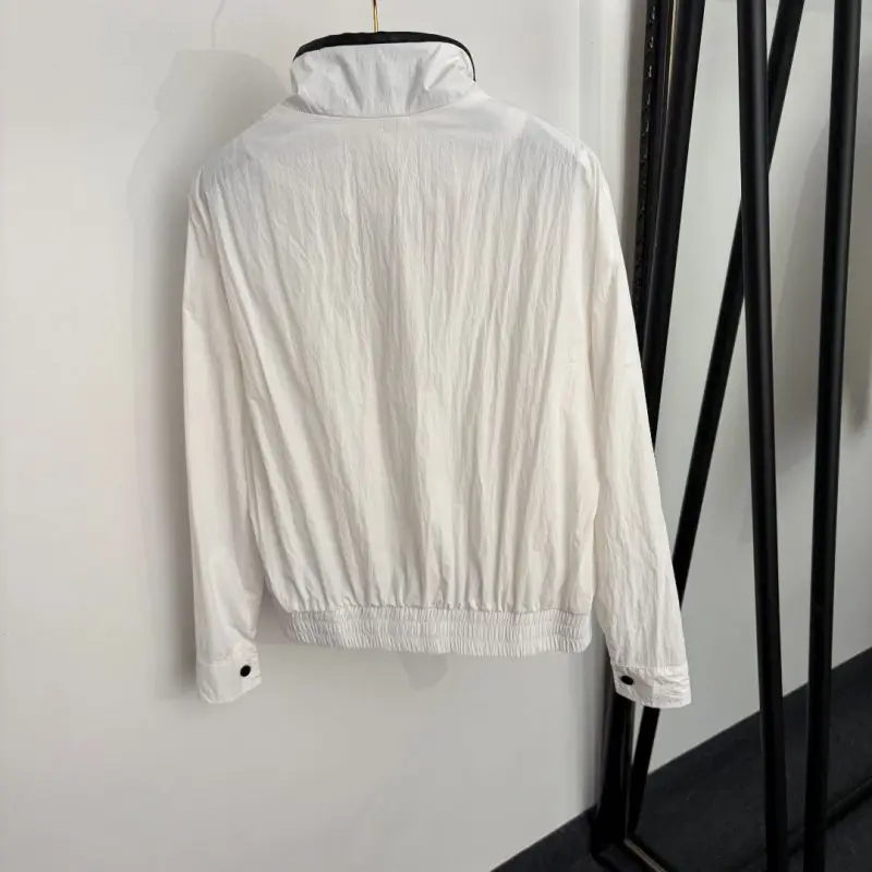 Chanel Костюм жіночий — Фото 5