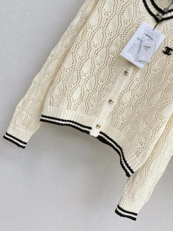 Chanel Костюм женский — Фото 5