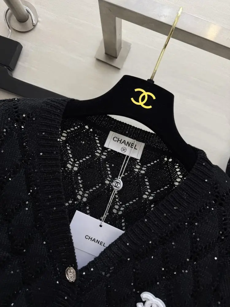 Chanel Костюм женский — Фото 5