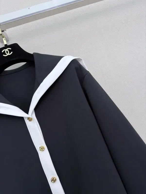 Chanel Костюм женский — Фото 5