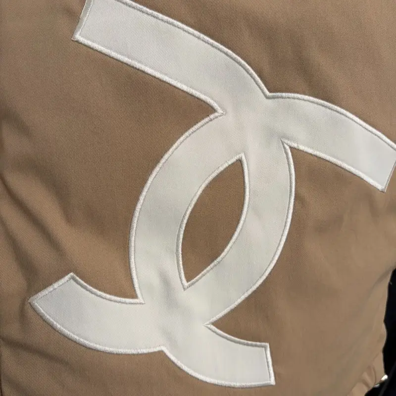 Chanel Костюм женский — Фото 5