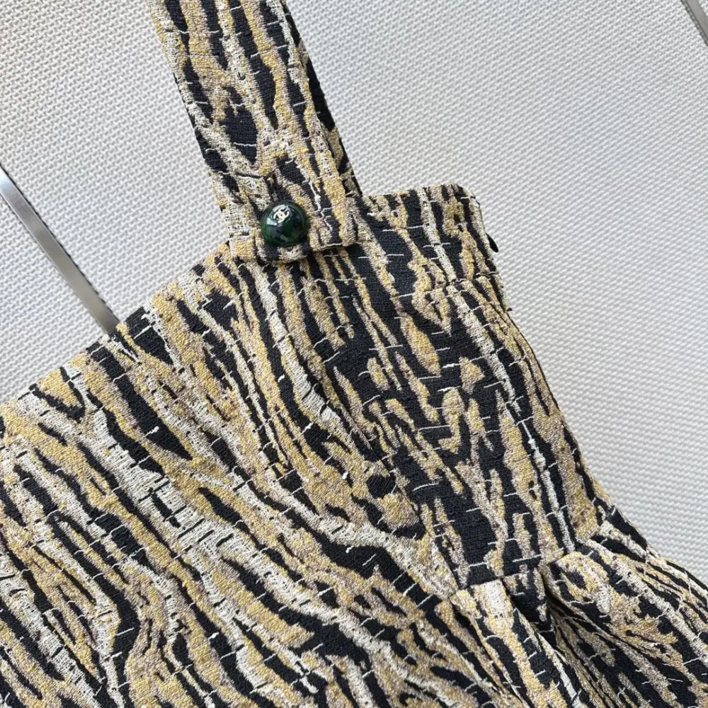 Chanel Dress from леопардовым print — Photo 4