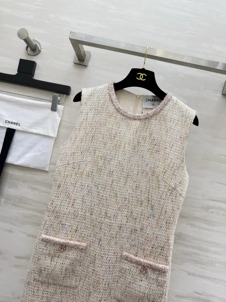 Chanel Плаття, Сукня без рукавів з твіду — Фото 2