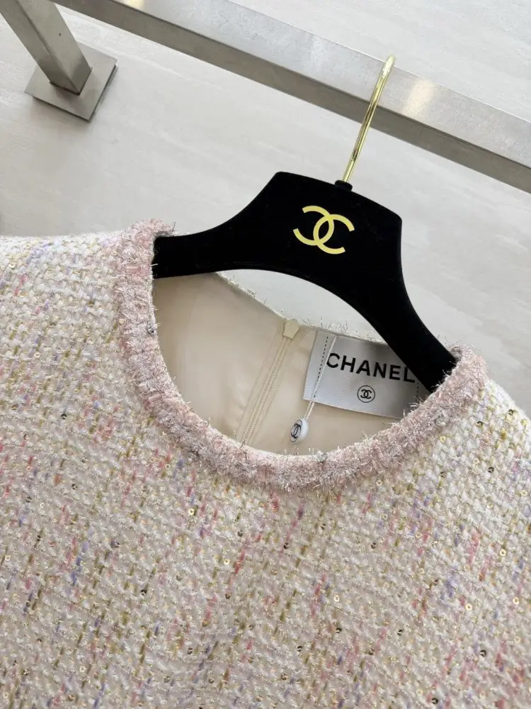 Chanel Плаття, Сукня без рукавів з твіду — Фото 3