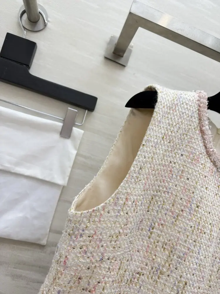 Chanel Плаття, Сукня без рукавів з твіду — Фото 5