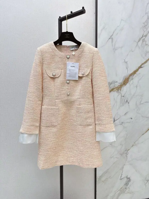 Chanel — Плаття, Сукня