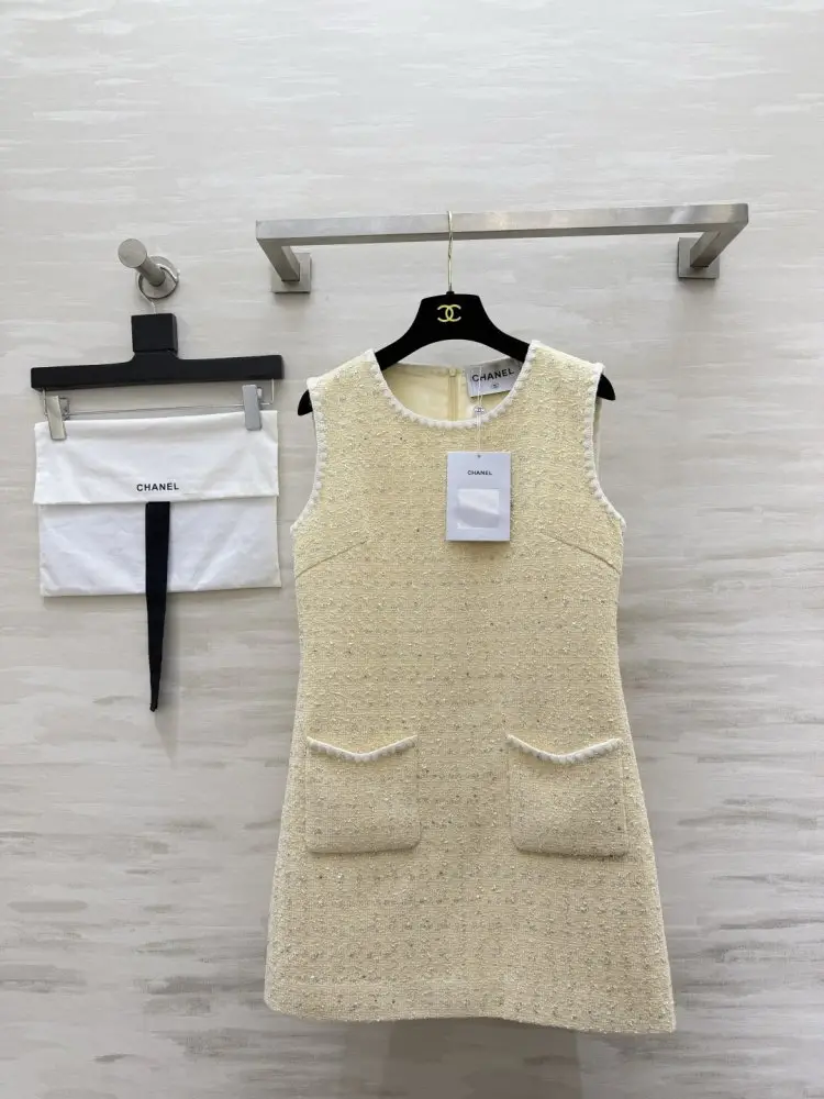 Chanel — Плаття, Сукня