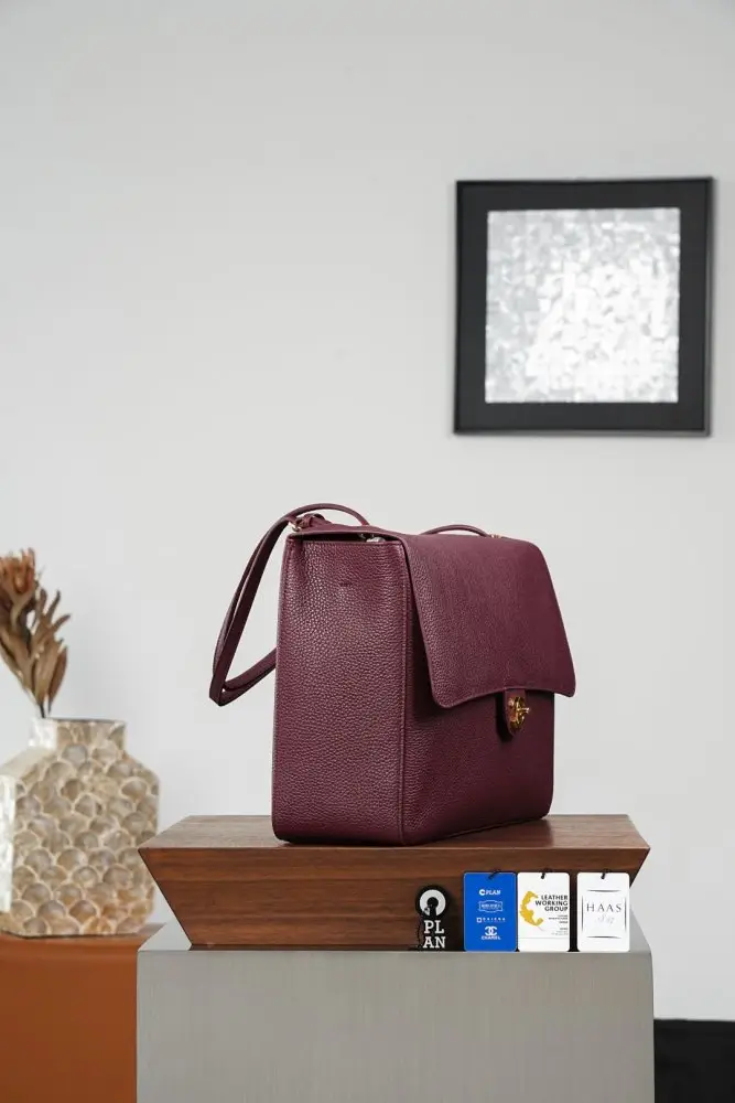 Chanel Велика шкіряна бордова сумка з клапаном CHANEL 26 Mavi Flapbag 38 см — Фото 2