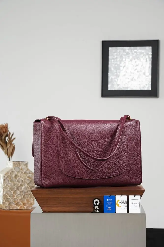 Chanel Велика шкіряна бордова сумка з клапаном CHANEL 26 Mavi Flapbag 38 см — Фото 3