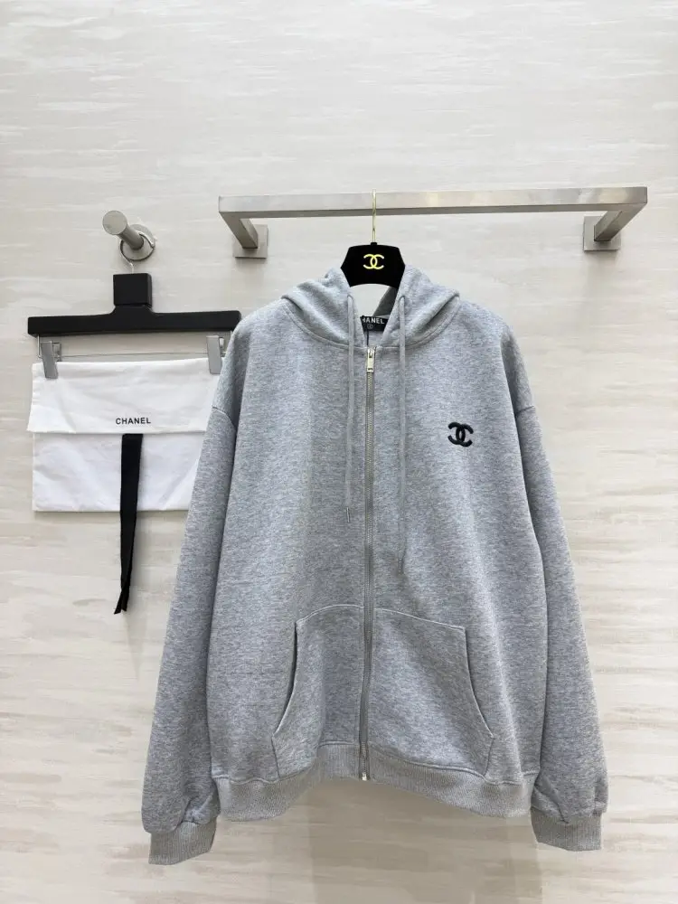 Chanel — Толстовка