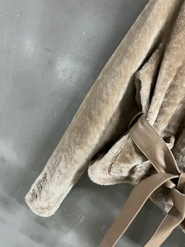 Chanel Куртка хутряна з шкіряної підкладкою — Фото 5