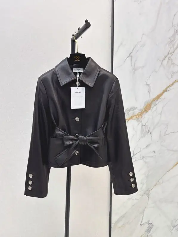 Chanel — Куртка кожаная женская