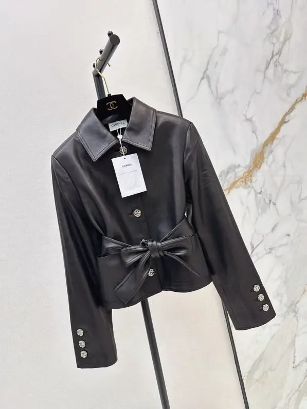Chanel Куртка кожаная женская — Фото 3