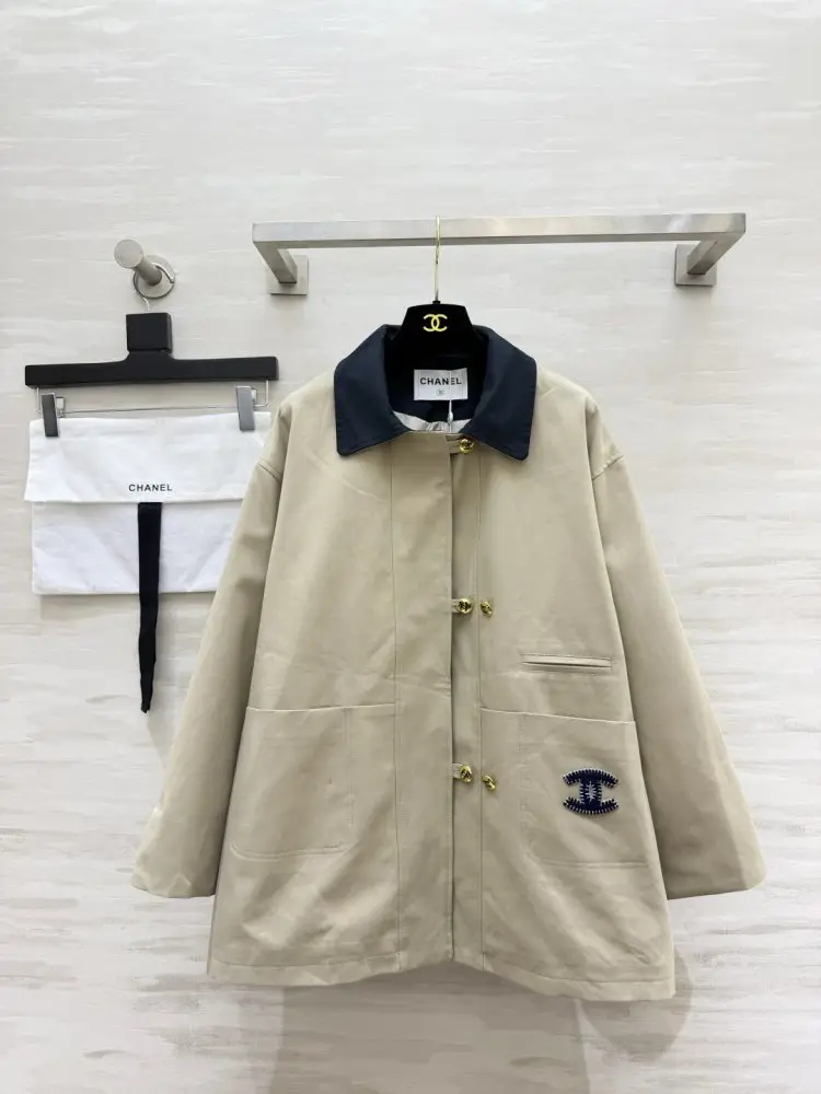 Chanel — Куртка женская