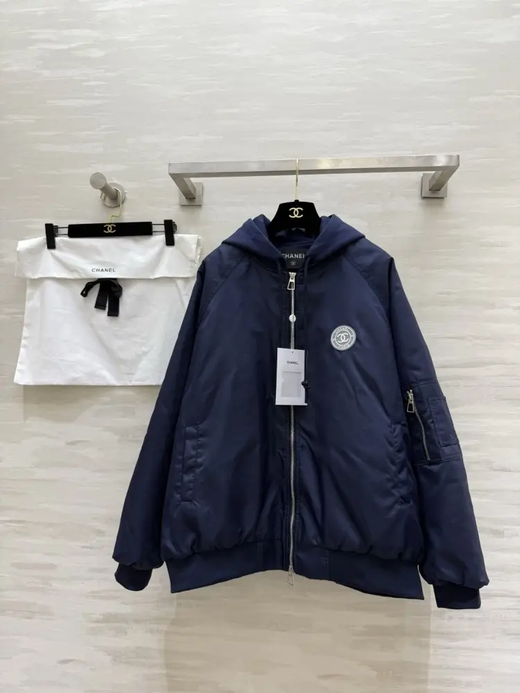 Chanel — Куртка жіноча
