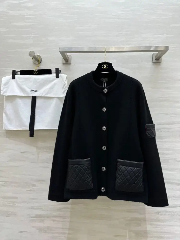 Chanel — Куртка женская