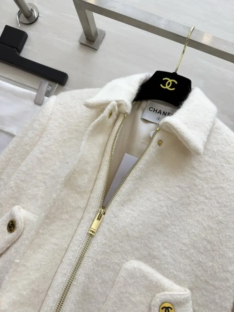 Chanel Куртка женская — Фото 2