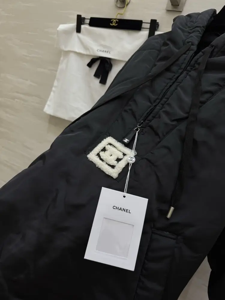 Chanel Куртка женская — Фото 5