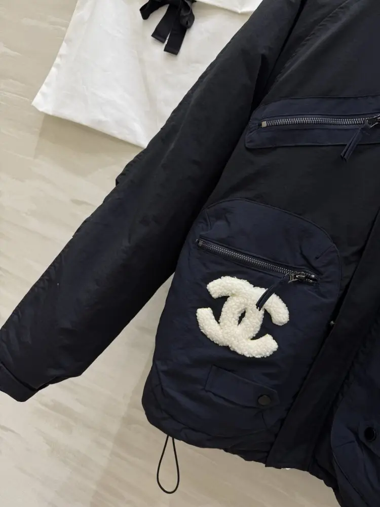 Chanel Куртка женская — Фото 5