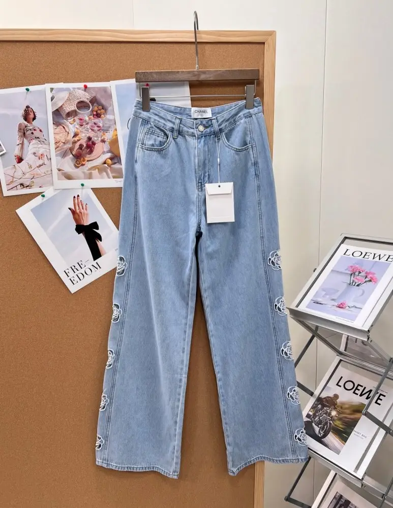 Chanel — Jeans women's