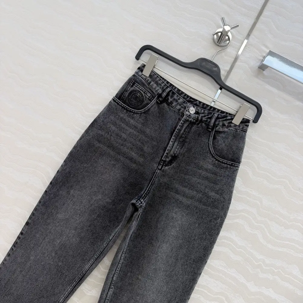 Chanel Jeans women's — Photo 2