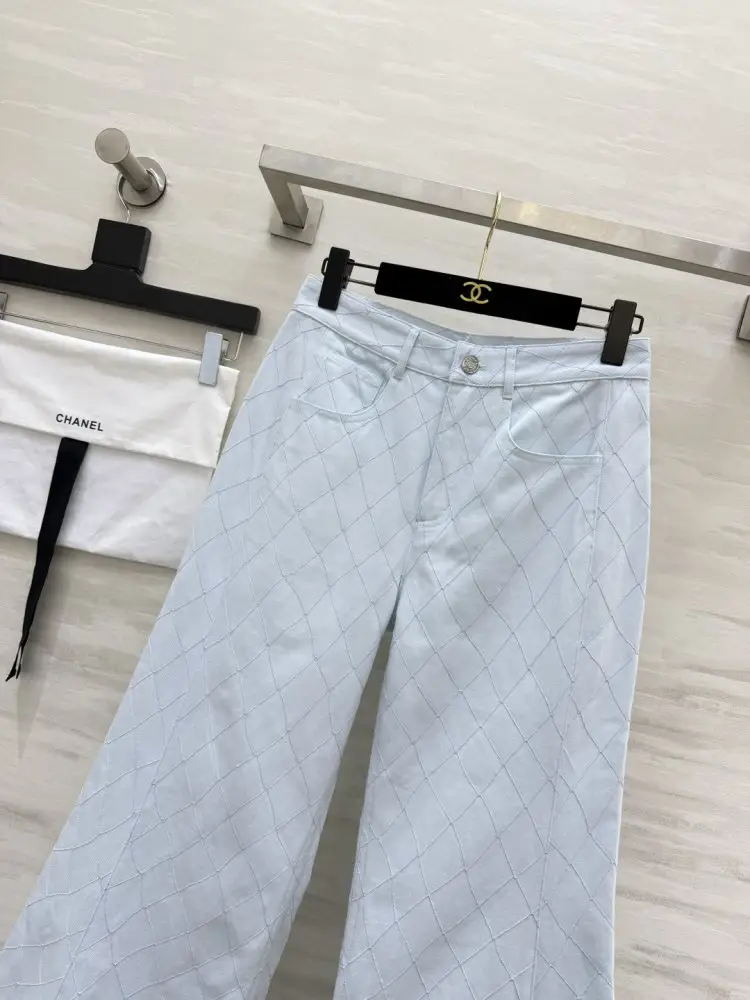 Chanel Jeans women's — Photo 5