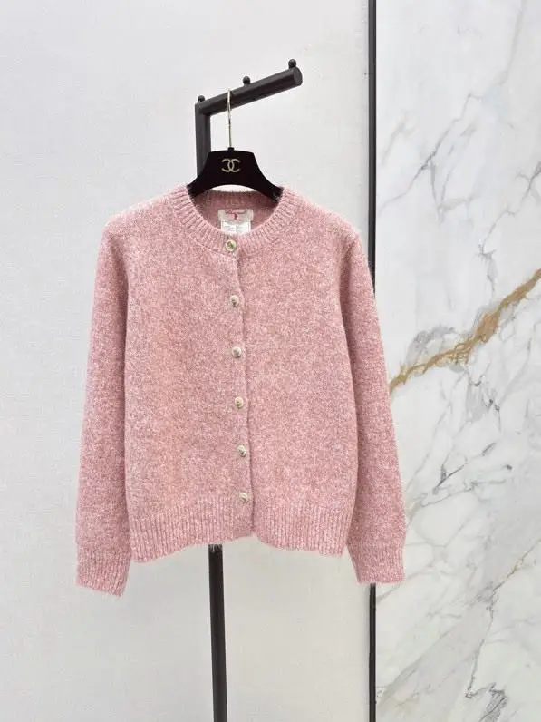 Chanel — В'язаний кардиган
