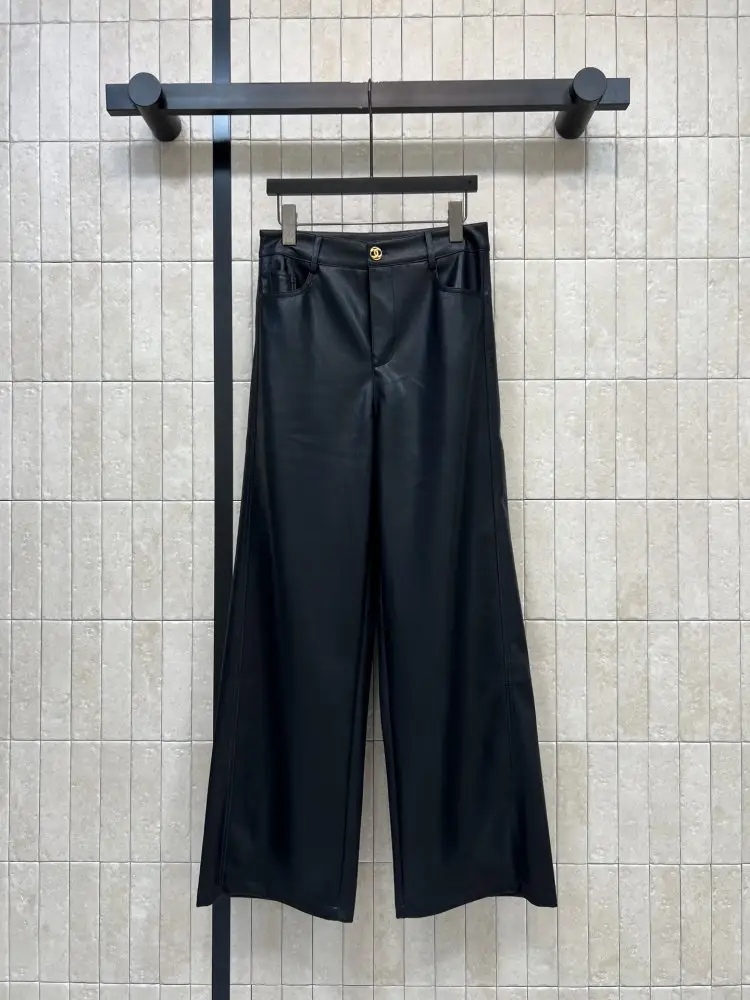 Chanel — Leather pants women's