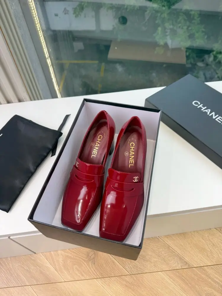 Chanel Лоферы женские — Фото 2