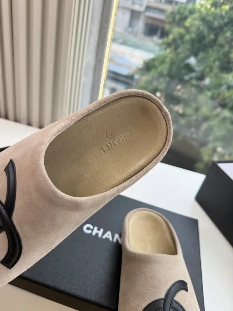 Chanel Мюли женские — Фото 4