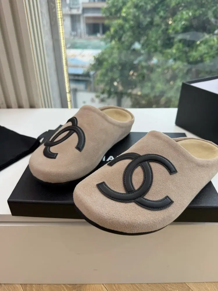 Chanel Мюли женские — Фото 5