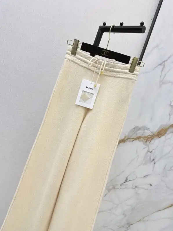 Chanel Pants direct cut of cashmere — Photo 5