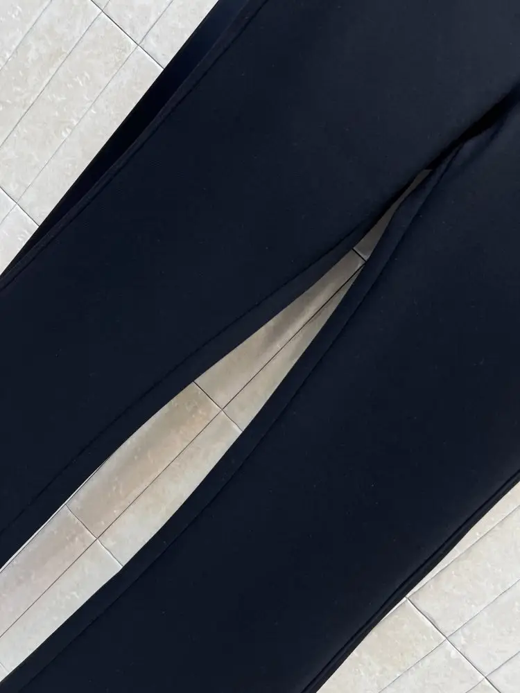 Chanel Pants women's — Photo 3