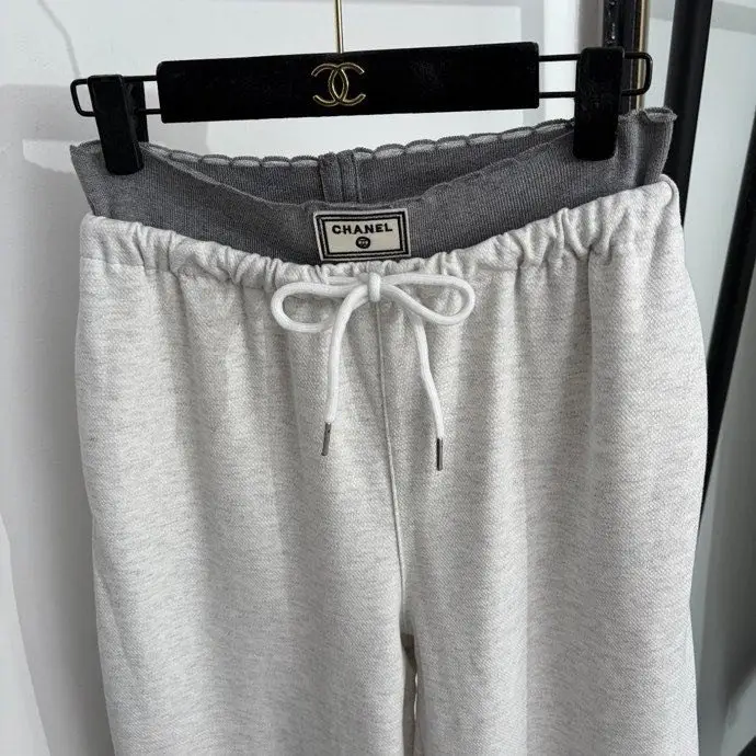 Chanel Брюки жіночі — Фото 4