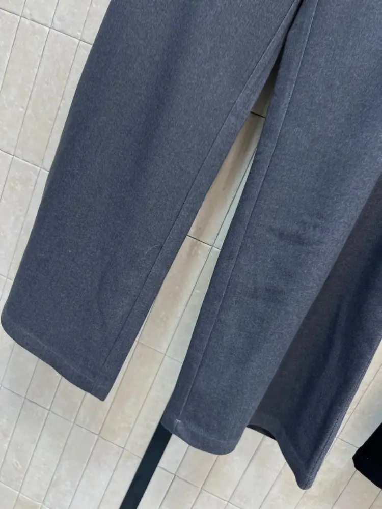 Chanel Pants women's — Photo 5